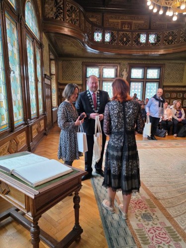 Slavnostní přijetí delegace z partnerského města Persan (Francie)