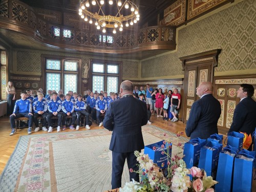 Slavnostní přijetí mladších dorostenců házené HC TJ Náchod na radnici