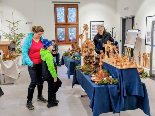 Mikuláše přivítaly v Malých lázních davy návštěvníků